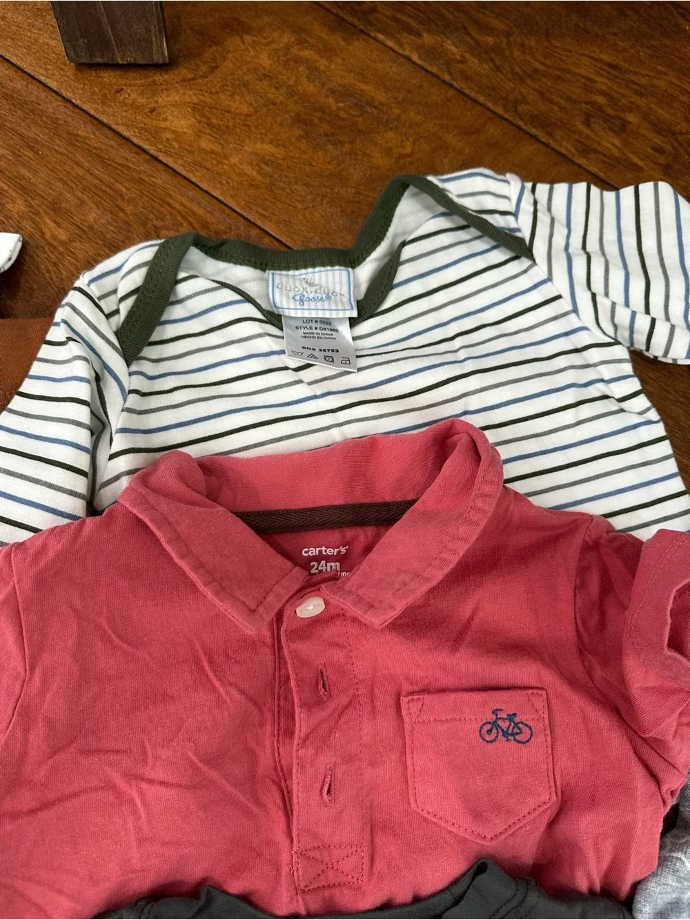 Carters and other various brands size 24 months boys lot of 12 items